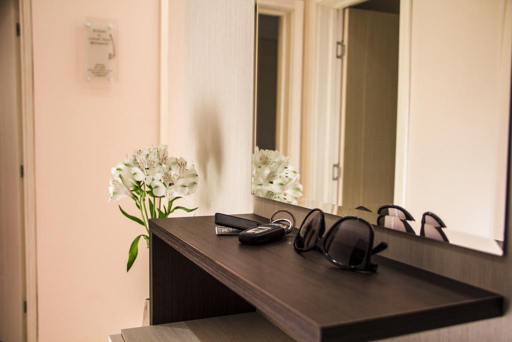 Central Point Apartments Ruse Extérieur photo